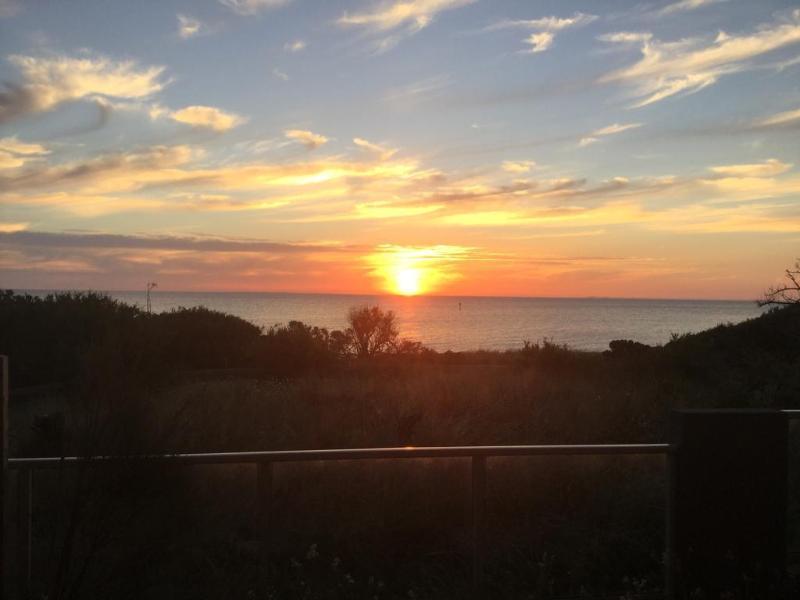 Beachside Apartments Bonbeach Melbourne Buitenkant foto